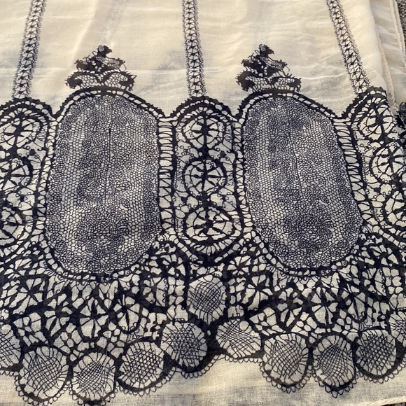 Scarf Set - Picture 5 of 5